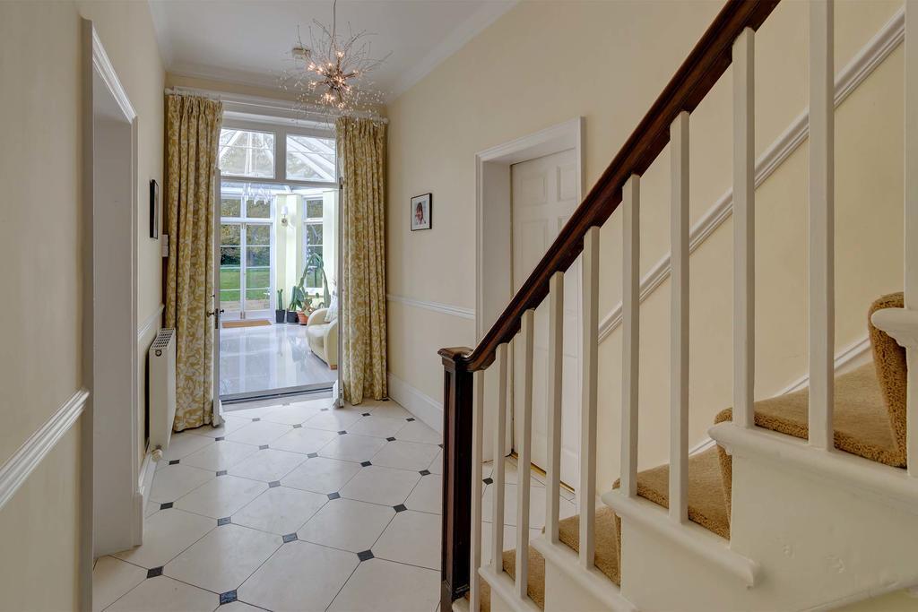 Lingwood Hall Luaran gambar